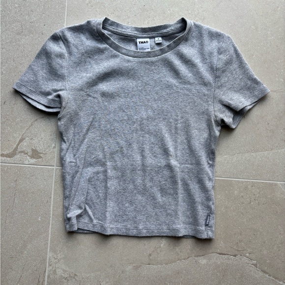 TNA Tops - TNA HomeStretch™ Rib Tune Waist T-Shirt